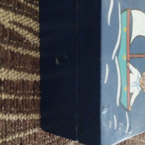 Wooden storage box with nautical design