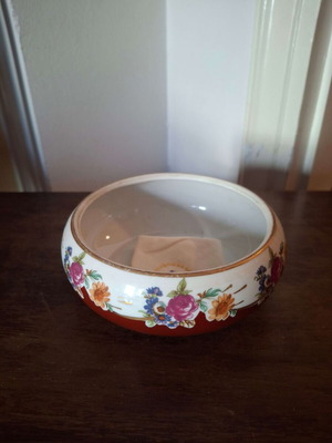 Porcelain bowl Empire neoclassical style like new with floral garland