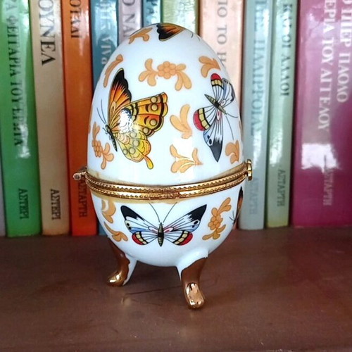 Limoges porcelain egg hinged like new with butterfly design