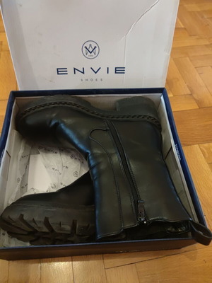 Envie Shoes black ankle boots like new, size 41