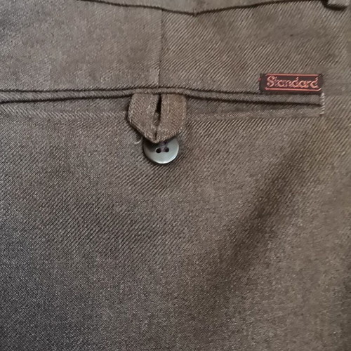Standard brown men's wool trousers, size 44 Large