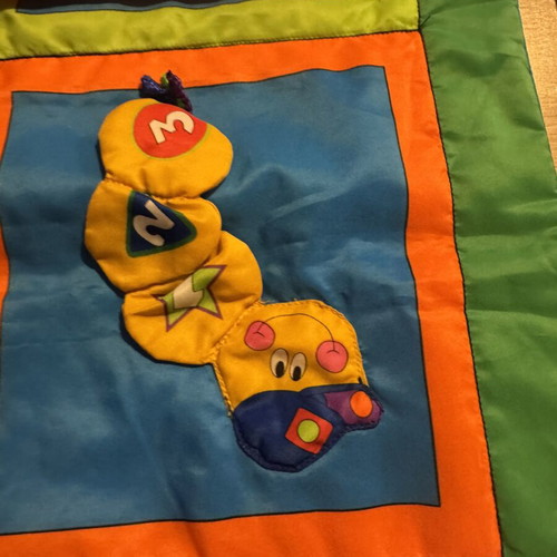 Activity mat used, 70x102 cm