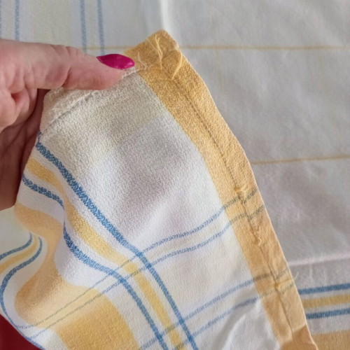 Handmade checkered kitchen tablecloth 117x111 cm like new