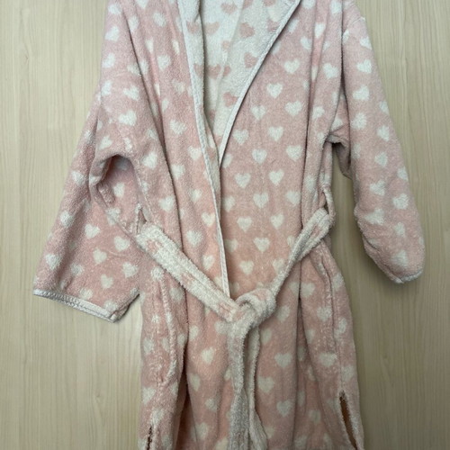 Bathrobe used pink and white with pockets and hood S-L
