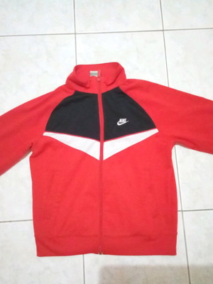 Nike kids jacket used, red, small for boys 8-10 years