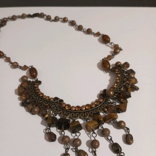 Metal vintage necklace with rhinestones and beads new