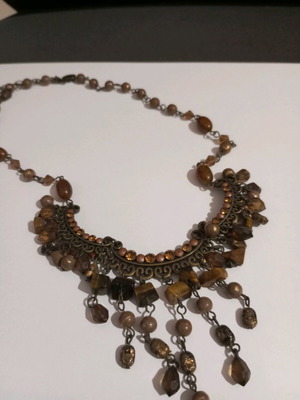 Metal vintage necklace with rhinestones and beads new
