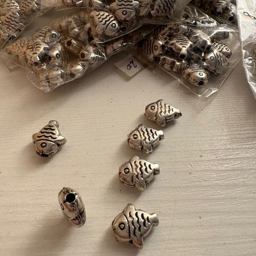 Metal fish beads new, pack of 500 pieces