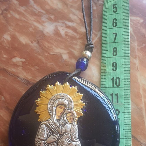 Virgin Mary lucky charm icon