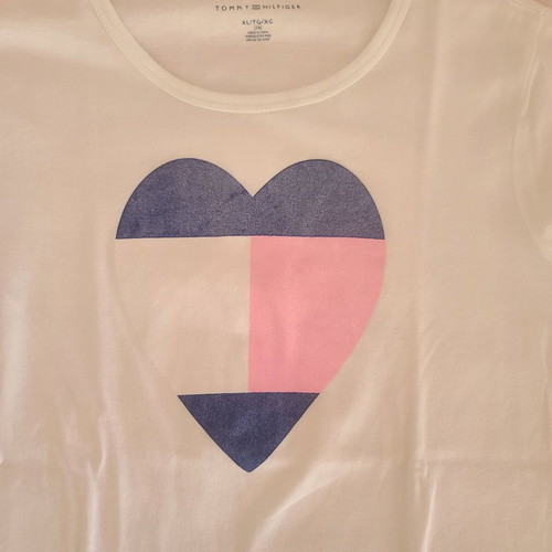 Tommy Hilfiger girls' white T-shirt new, size XL