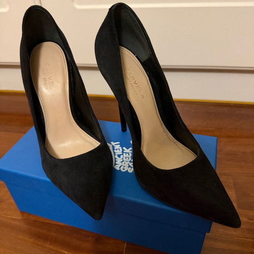 Carvela pumps used, size 40, black