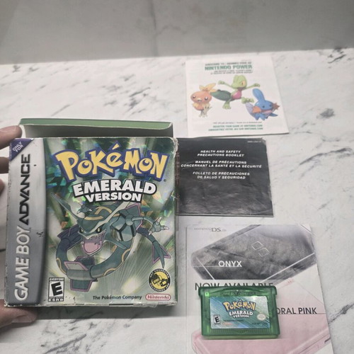 Pokemon Emerald used CIB USA Edition