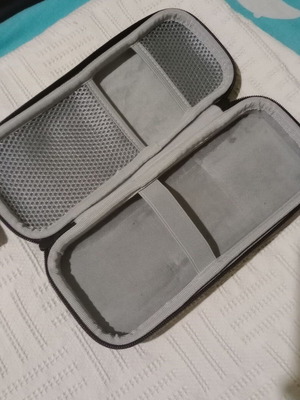 Power bank like new with carrying case and charging cable 22.5