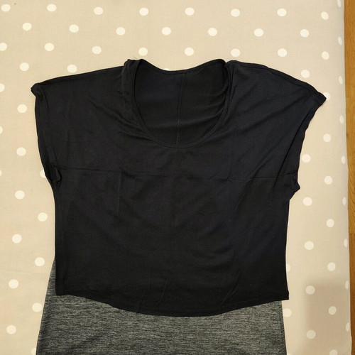 OISHO and Bershka Sports Tops like new, sizes S and M