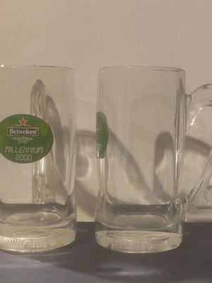 Heineken Millennium beer glasses like new, pair