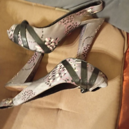 Fornarina leather sandals size 38 like new, multicolor