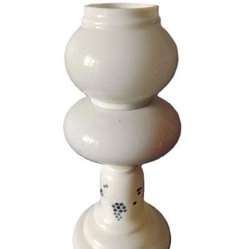 French Porcelain Oil Lamp like new, 35 cm, 1.175 kg
