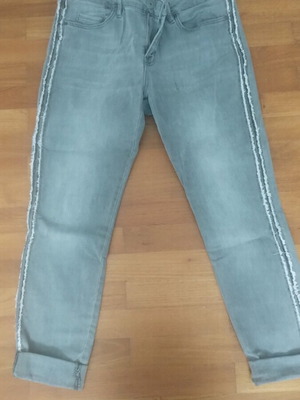 YAYA skinny jeans very elastic, size L, like new