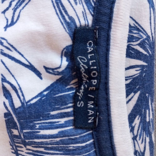 Calliope Man floral print T-shirt, blue and white, size Small