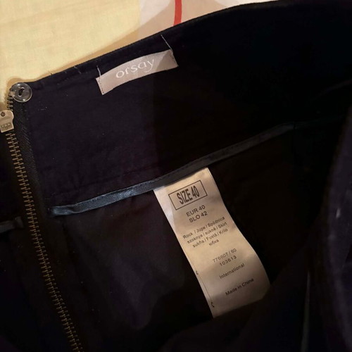 Women's black skirt like new, size L / 40 / 12