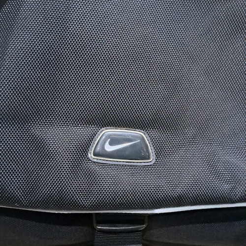 Nike laptop bag like new, black with gray