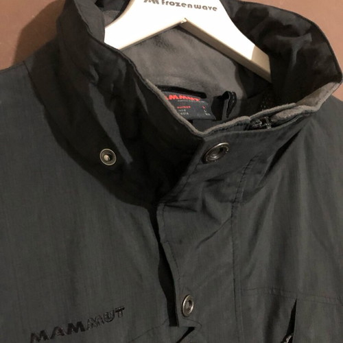 Mammut Goretex jacket men’s like new, size large, dark gray without hood