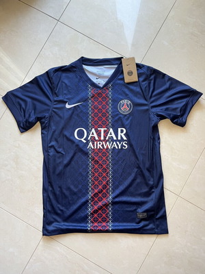 Φανέλα PSG 25/26 Home Nike καινούργια, μέγεθος Medium, μπλε και κόκκινη