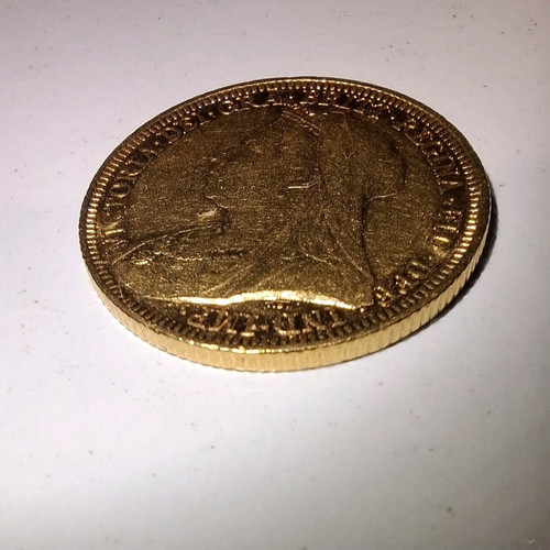 Gold coin 1896 Victoria 22 carats new