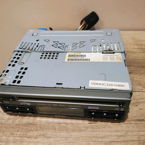 Cd radio player Subaru Impreza used DC643/92IC A2C53063213 VDO