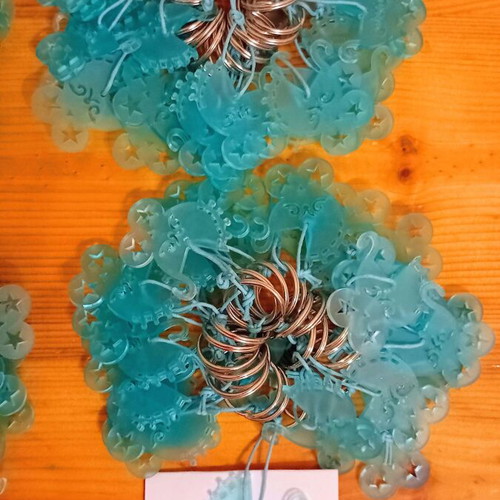 Keychains pack of 116 for baptism favors in blue, new