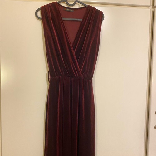 Maxi dress with velvet texture like new, burgundy
