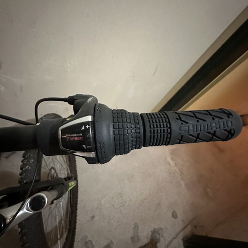 Interbike Tornado mountain bike with front suspension