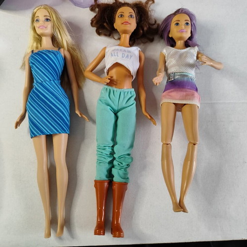 Barbie toys used, dolls, dollhouse, car, parts set