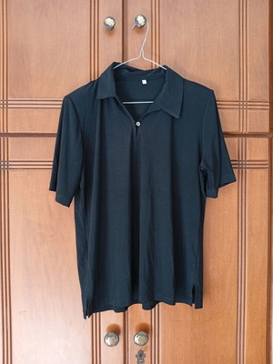 Women's collared shirt used, black, size 3 (L-2XL)