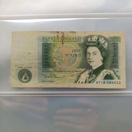 English pound used banknote from England