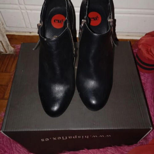 Exe women's ankle boots with snake leather like new, size 39, black