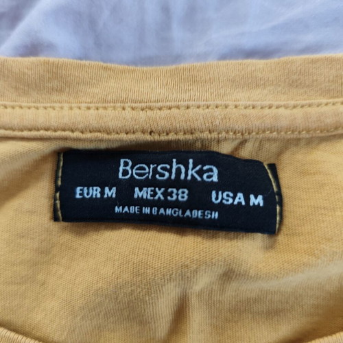 T-shirts pack of 7 different brands medium size like new