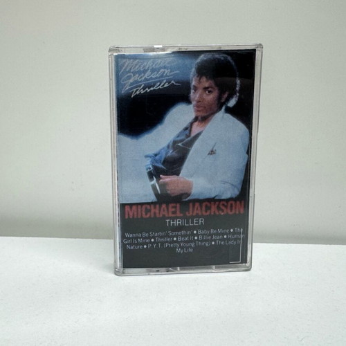Michael Jackson Thriller cassette like new, pop album