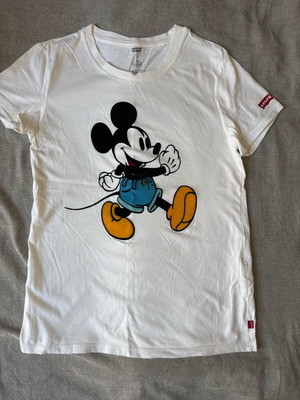 Levi’s T-shirt with Mickey Mouse logo like new, white, size S