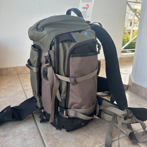 Lowepro PRO Trekker AW 300 beige backpack like new
