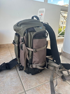 Lowepro PRO Trekker AW 300 beige backpack like new