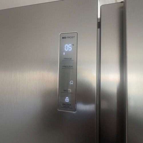 Intercool two-door fridge freezer lightly used with touch screen and AI sensors