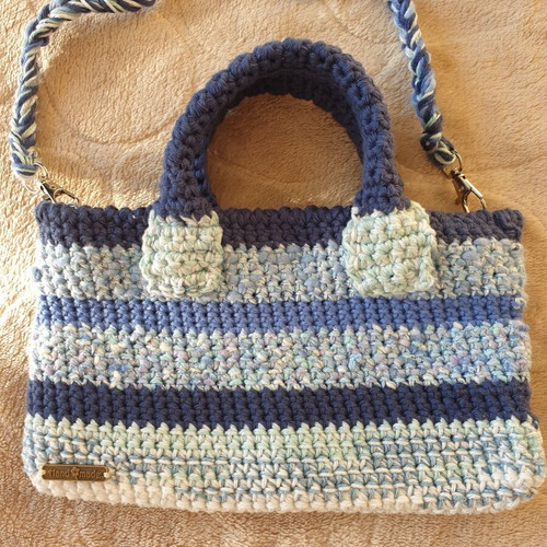 Boho crochet shoulder and hand bag for mobile phone, new