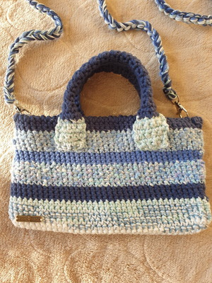 Boho crochet shoulder and hand bag for mobile phone, new