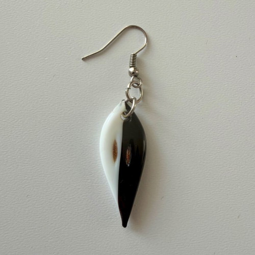 Dangling earrings like new, black and white, handmade design