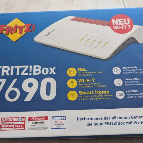 Fritz!Box 7690 wireless modem/router like new, Wi-Fi 7, 7200 Mbps, dual band, VPN, 4 ports