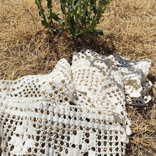 Handmade crochet lace trim, vintage style, 180x14 cm