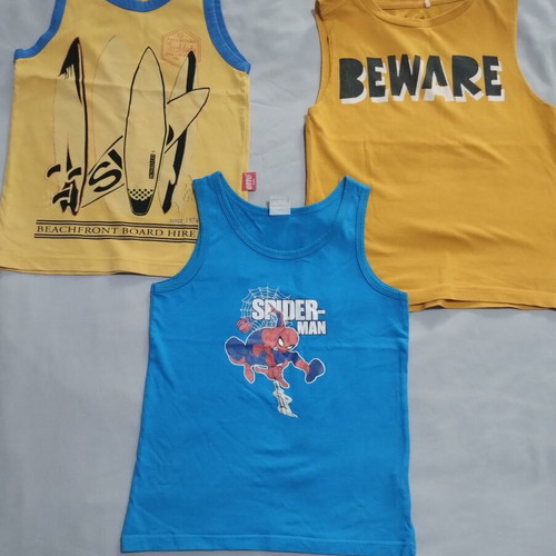 Boys' T-shirts pack of 3 like new, sizes 5-6 years, blue and orange
