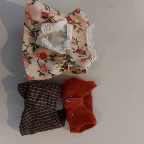 Sylvanian Families like new
