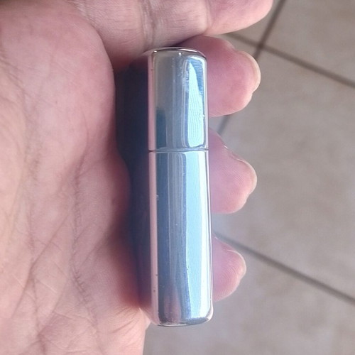 Zippo lighter 1993 like new, collectible